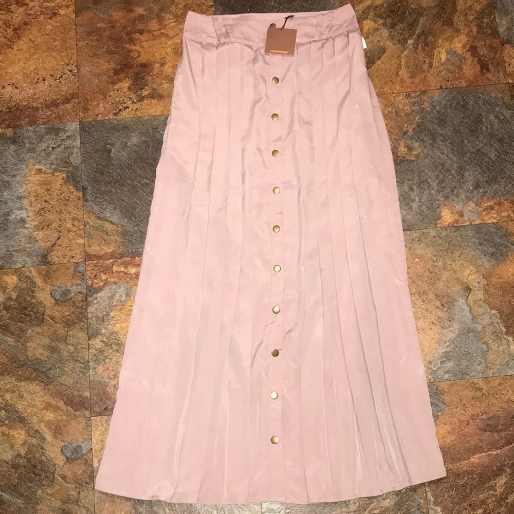 Cute maxi skirt 😍😍